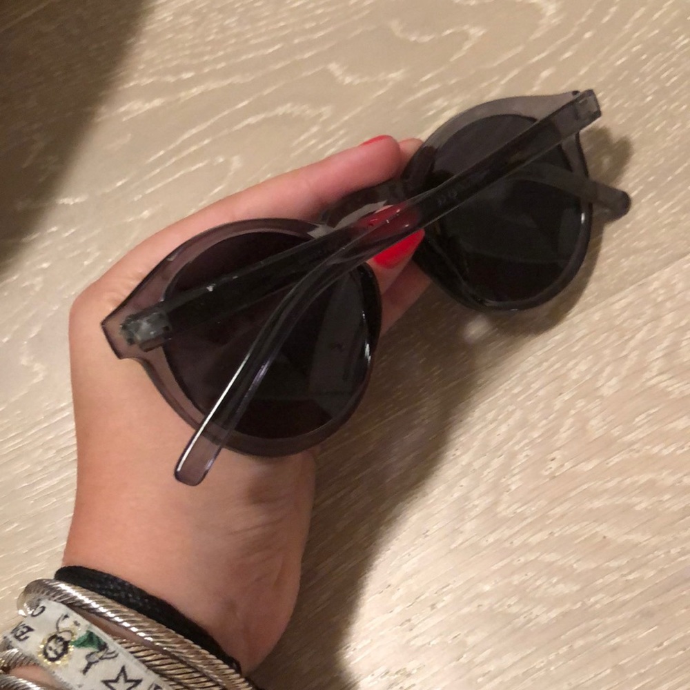 sunglasses - Picture 2 of 2